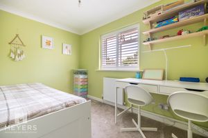 Bedroom - click for photo gallery